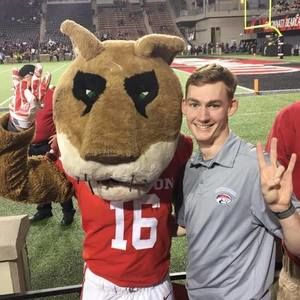 Meet your Posher, Trey